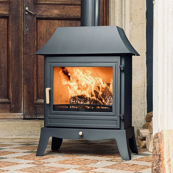 Panoramic Traditional With Cast Base and Canopy stove by Ecosy+ Panoramic Traditional With Cast Base and Canopy stove by Ecosy+