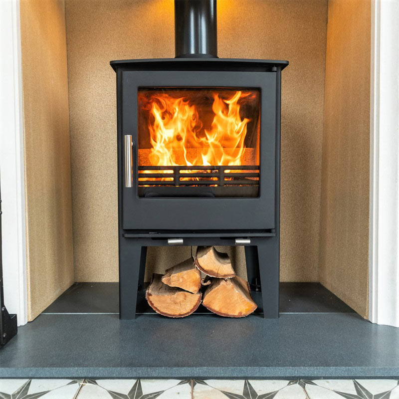 Snug 7 Tall stove by Ecosy+